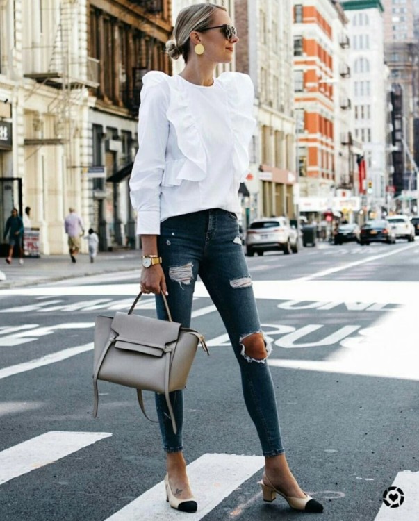 блуза з оборками