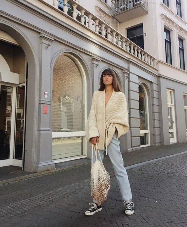 лаконічні кеди