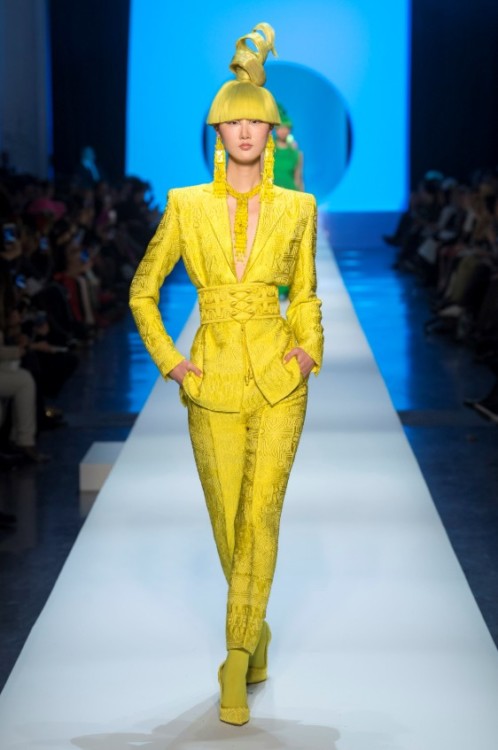 неоновий колір