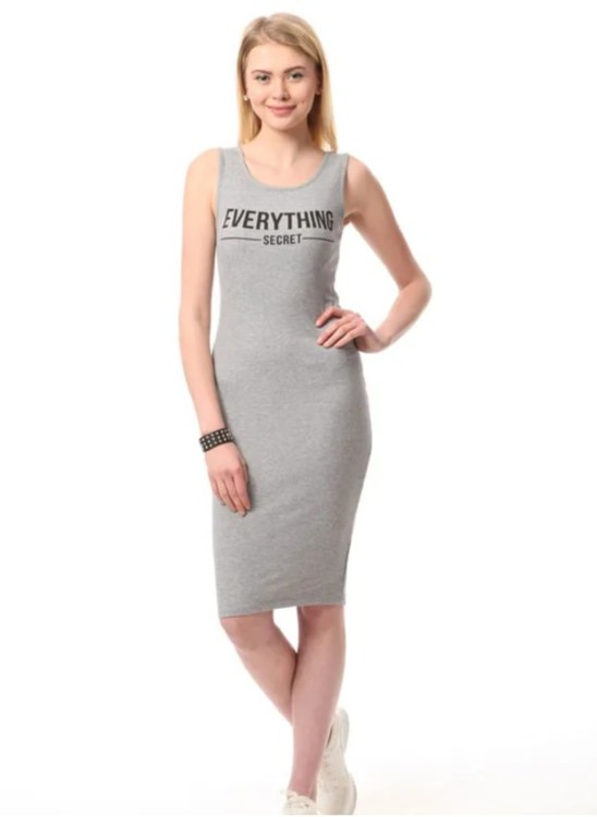 облягаюча трикотажна сукня