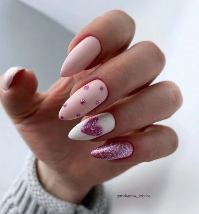 дівчачий рожевий