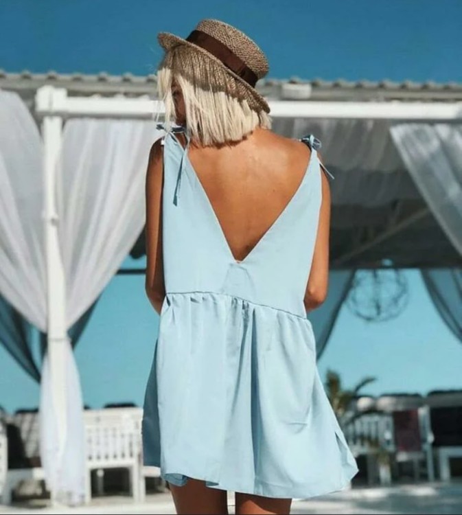 сарафани з відкритою спиною