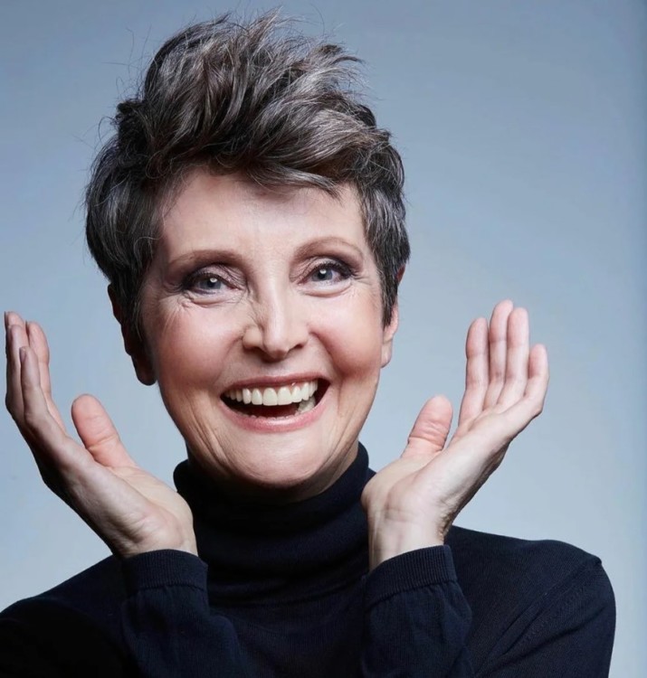 коротка стрижка