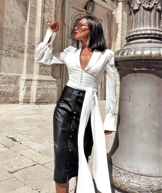 шкіряна спідниця