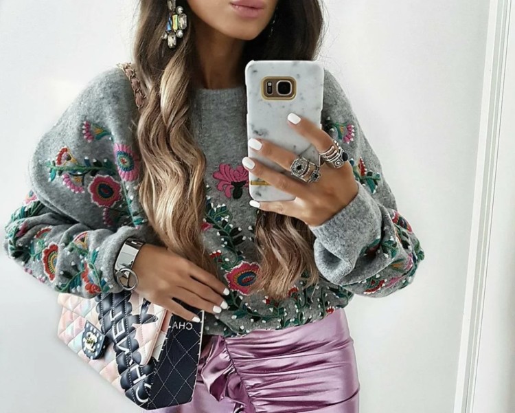 вбрання з вишивкою