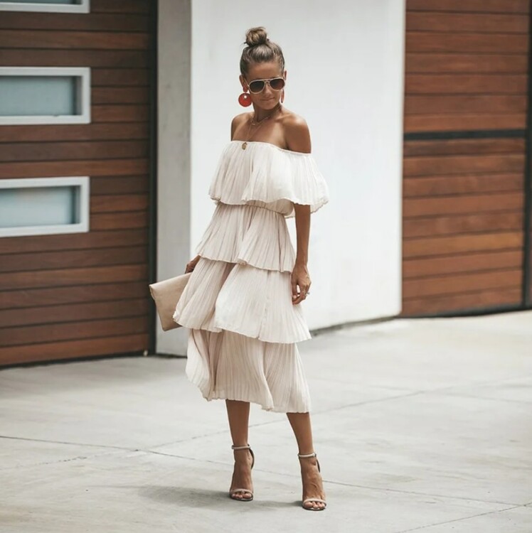 багатошарові сукні