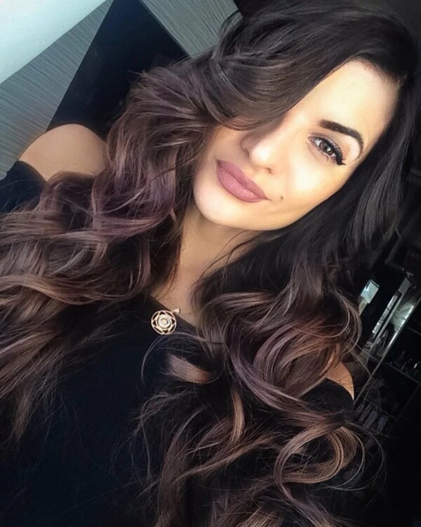 багатошаровість на волоссі