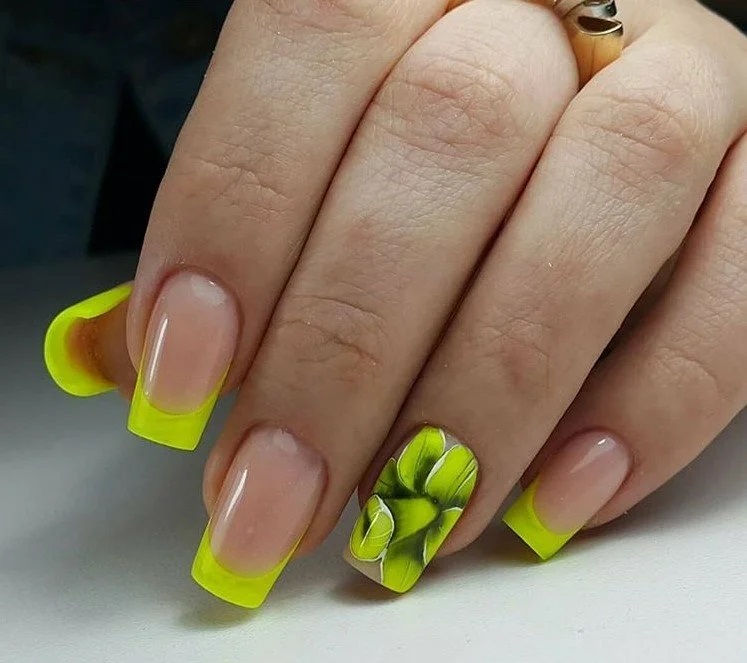 французький манікюр 14