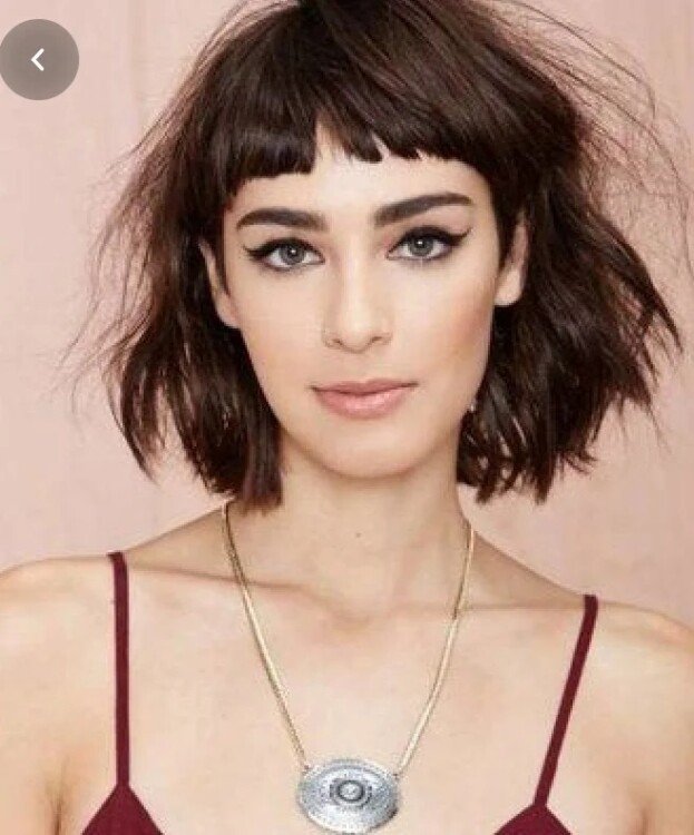 короткий чубчик