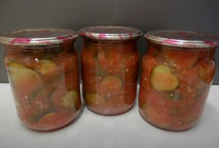 лечо з огірків