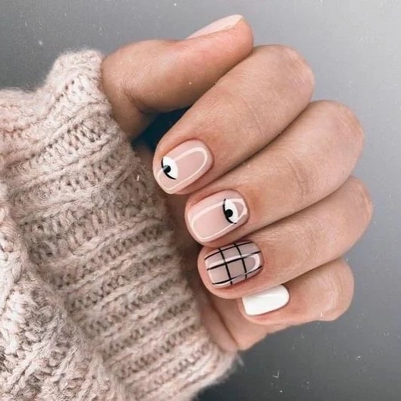 манікюр на короткі нігті 8