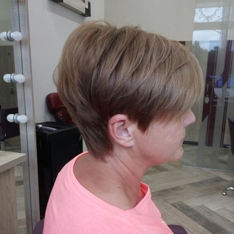 стрижка піксі