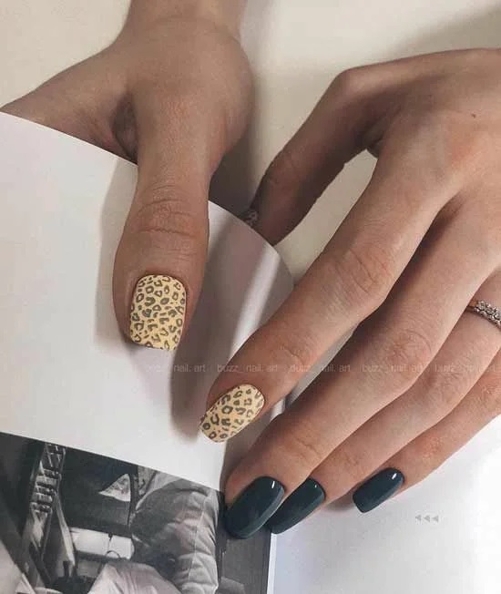 манікюр з анімалістичним принтом