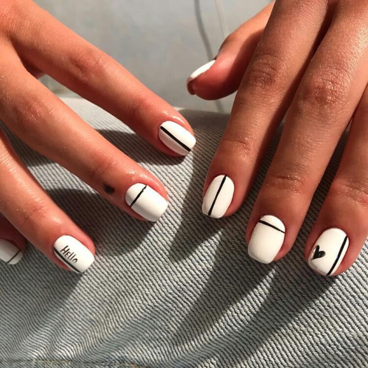 манікюр зі смужками 10