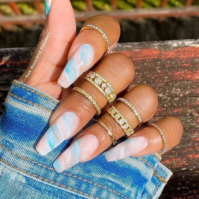 мармуровий манікюр