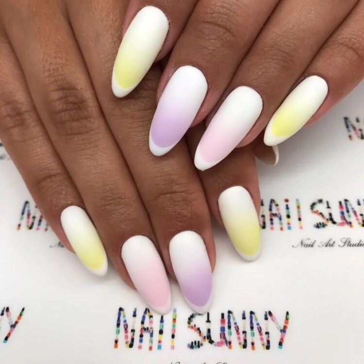 різнокольорове омбре