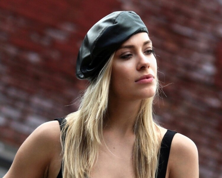 шкіряний берет