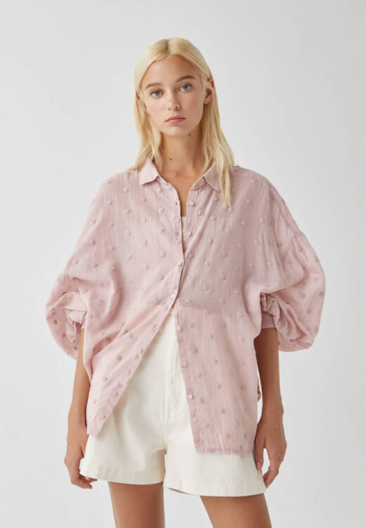 сорочка з об'ємними рукавами