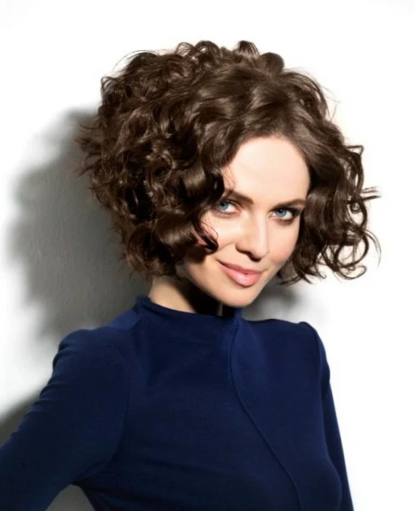 стрижка з кучерями