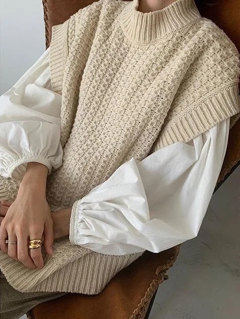 трикотажні жилетки