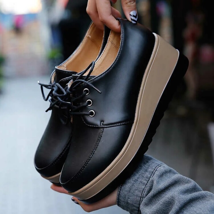 взуття на платформі