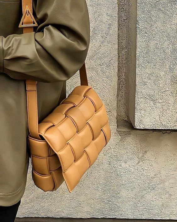 плетена сумка