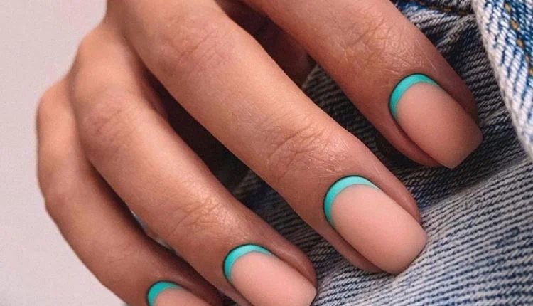 Модні варіанти нюдового манікюру на весну 2023 10