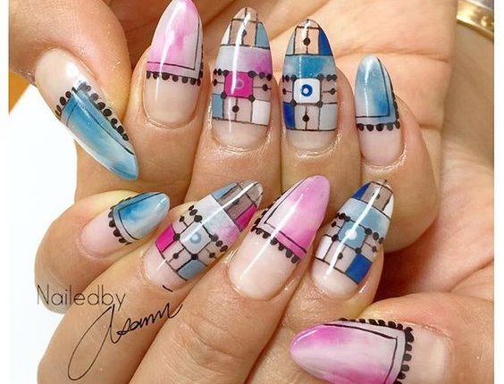 Modnyi akvarelnyi manikiur 2023 1